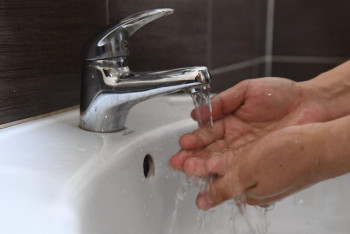 Алматыда есептеу құралдары жоқ тұрғындар суды қалай тұтынады