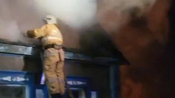 Фотография к новости: Солтүстік Қазақстанда шаруашылық құрылыс пен үй өртенді