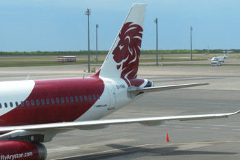 Фотография к новости: Егіздің сыңарын әуежайда қалдырып кеткен: Air Astana сотта жеңілді