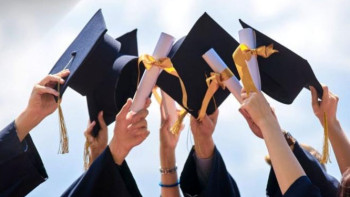 Фотография к новости: Еліміздегі студент жастарға мемлекеттік қолдау артады