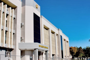 Фотография к новости: Шымкентте заңсыз жарнама жасаған төрт компания анықталды