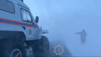 Фотография к новости: Жетісуда бір адам қар құрсауынан құтқарылды