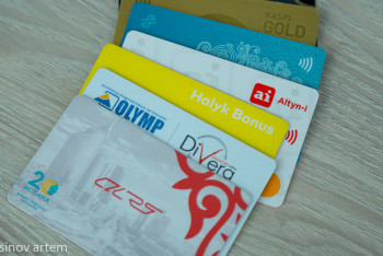 Фотография к новости: Қазақстандық банктерде несие пайызы неге тым жоғары?