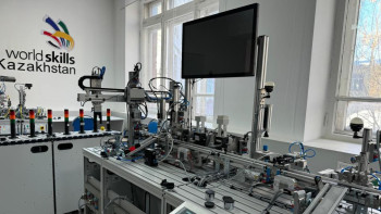 Фотография к новости: Елорда колледждерінде "Жас еңбекшілер" жобасы іске қосылды