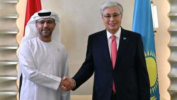 Фотография к новости: Президент Abu Dhabi Ports Group бас директорымен кездесті