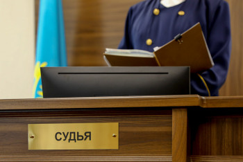 Фотография к новости: Қытайдан келген тауарларды ұрлаумен айналысқандар сотталып жатыр