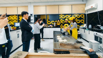 Фотография к новости: Қазақстан ұлттық асхананы жаңғыртуда: шетелдік БАҚ гастрономиялық дәстүрлерімізді паш етуде