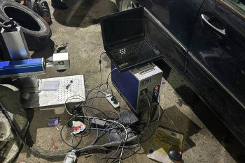 Фотография к новости: Семейде көліктің шанағы мен шасси нөмірін қолдан жасауды кәсіп еткен күдікті ұсталды