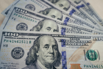 Фотография к новости: Доллармен сақтаған депозиттің пайызы өсе ме? – Ұлттық банк жауабы