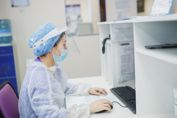 Фотография к новости: Елімізде 1, 7 млн дәрі-дәрмек QR-код арқылы берілді