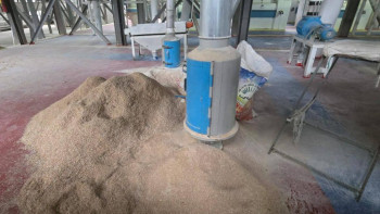 Фотография к новости: Маңғыстау облысындағы Бейнеу астық терминалы іске қосылды