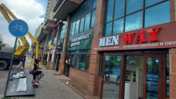 Фотография к новости: Астанада 6700-ден астам жарнамалық маңдайша алынып тасталды