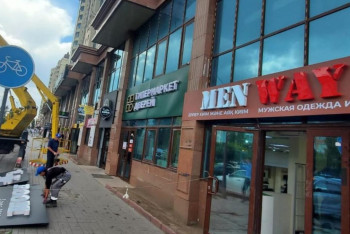 Фотография к новости: Астанада 6700-ден астам жарнамалық маңдайша алынып тасталды