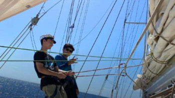 Фотография к новости: ҚБТУ Қазақстан Теңіз академиясының кадеттері Атлант мұхитын кесіп өтті