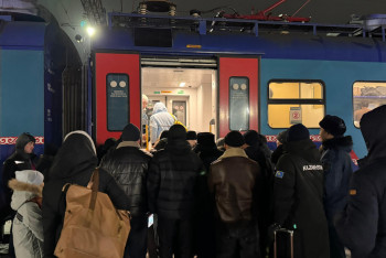 Ауа райының қолайсыздығына байланысты қосымша пойыздар жолға шығады