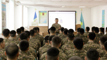 Фотография к новости: Қорғаныс саласында реформа: "Әскери резервшілер" дайындалады