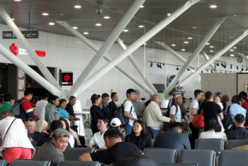 Фотография к новости: Алматы әуежайы сапарға шықпас бұрын рейстерді тексеруге кеңес береді