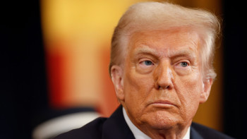 Фотография к новости: Трамп Путинді Украина мен Ресей арасындағы соғысты тоқтатуға шақырды