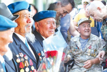 Фотография к новости: Былтыр ардагерлерге арнаулы мемлекеттік жәрдемақы түрінде қанша қаржы төленді