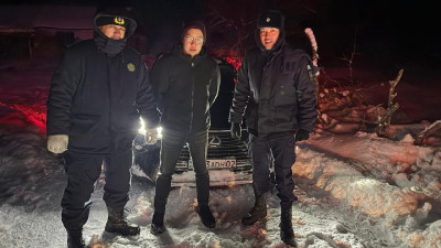 Талдықорғанда екі адам қар құрсауынан құтқарылды