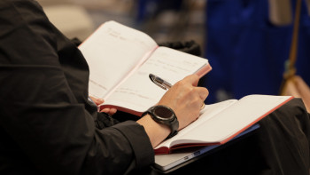 Фотография к новости: Ақтөбеліктердің құқықтық сауаттылығы қандай?