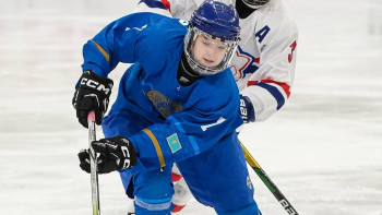 Фотография к новости: Шайбалы хоккейден Қазақстан қыздар құрамасы екінші рет ірі есеппен жеңіске жетті