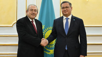 Фотография к новости: Қазақстан Сыртқы істер министрі Кипр елшісін қабылдады