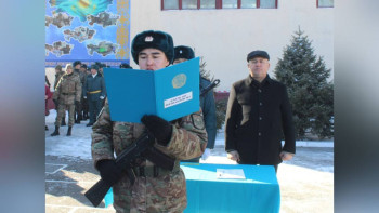 Фотография к новости: Ұлттық ұлан қатары жас сарбаздармен толықты