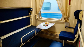 Фотография к новости: Қазақстандағы алғашқы интернеті бар пойыз сапарға шықты