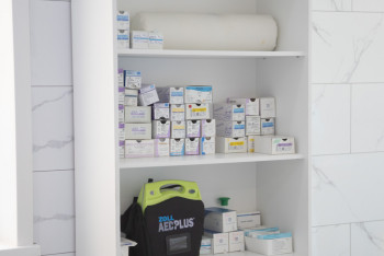 Фотография к новости: Шетелге көшіп кеткен азаматтарға 8 млн теңгеге дәрі-дәрмек рәсімделген