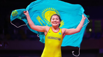 Фотография к новости: Эльмира Сыздықова күрестен халықаралық турнирде алтын медаль иеленді