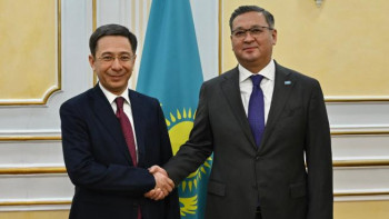 Фотография к новости: Сыртқы істер министрі Өзбекстан елшісін қабылдады