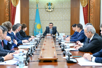 Фотография к новости: Сенатта көктемгі су тасқынына дайындық мәселелеріне арналған Үкімет сағаты өтеді