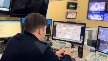 Фотография к новости: "Полиция бөліміне жарылғыш зат қойдым": Өскеменде жалған ақпарат берген мас әйел ұсталды