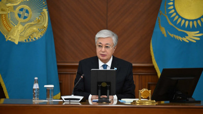 Президент әкімшілігі Үкіметтің жедел жұмысына араласуға құқығы жоқ – Тоқаев