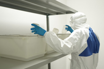 Фотография к новости: Аса қауіпті инфекциялар: биологиялық қауіпті аурулардан қалай сақтану керек?