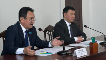 Фотография к новости: Ернұр Әйткенов: Үйлесімді және нәтижелі жұмыс атқарылуы қажет