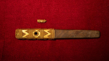 Фотография к новости: Атырауда бұрын-соңды кездеспеген бұйымдар табылды