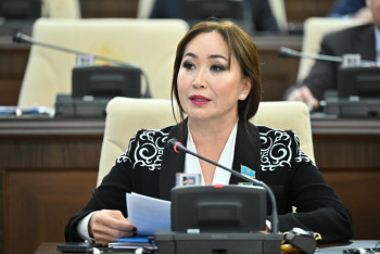 Фотография к новости: Қарақат Әбден түрмеде отырған әйелдерге амнистия жасауды ұсынды