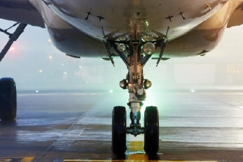 Фотография к новости: Оңтүстік Кореяда 169 жолаушысы бар ұшақ өртенді