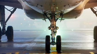 Оңтүстік Кореяда 169 жолаушысы бар ұшақ өртенді