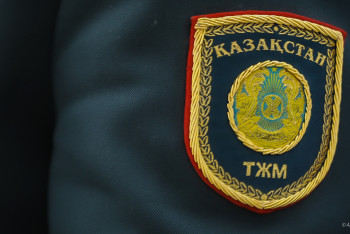 Фотография к новости: ТЖМ құтқарушылары 3 адамды эвакуациялады