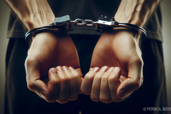 Фотография к новости: Алматыда тергеу изоляторынан қашуға ұмтылған күдікті ұсталды