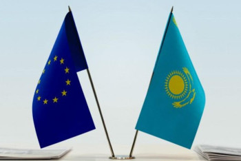 Фотография к новости: ЕО Қазақстан мен Ресей арасындағы заңды сауда қатынастарына араласпайды