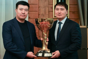 Бақтияр Артаевқа Вэл Баркер кубогі қайтарылды