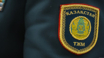 Фотография к новости: ТЖМ қызметкерлері көлік жөндеу орталығындағы өртті сөндірді