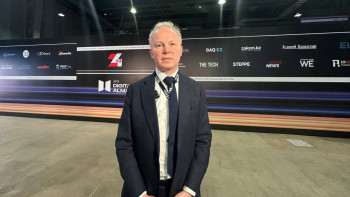 Фотография к новости: ЖИ өмірдің барлық саласын өзгертеді - Oxford сарапшысы