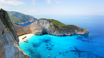 Фотография к новости: Грекияға саяхаттайтын туристерге ескерту жасалды