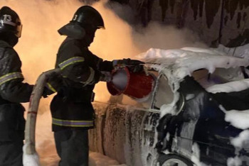 Фотография к новости: Қарағандыда жеңіл автокөлік өртенді