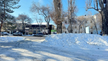 Фотография к новости: Талдықорған қаласының қары уақытылы тазаланбайды